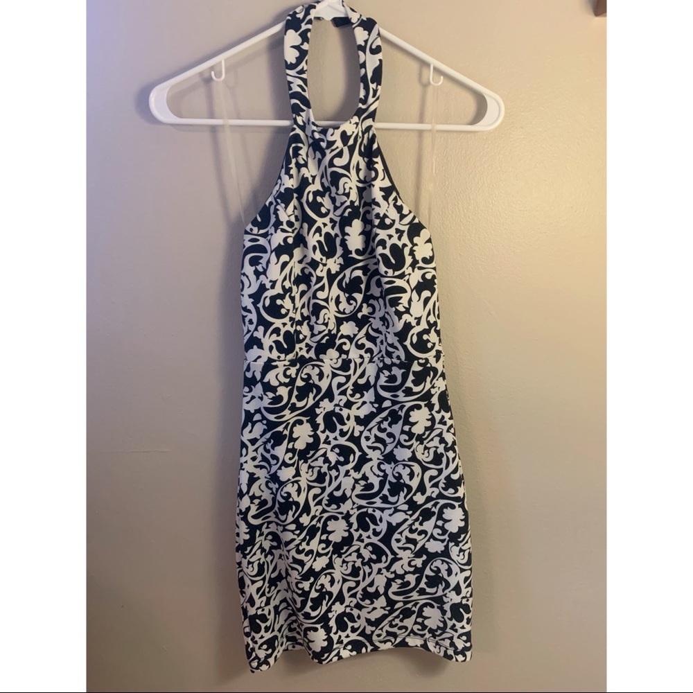 NWT Black/White Paisley High Neck Dress